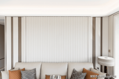 正在成衣面前的就两条：1.压缩本人的利润给你量